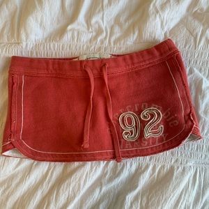 Abercrombie & Fitch y2k mini skirt